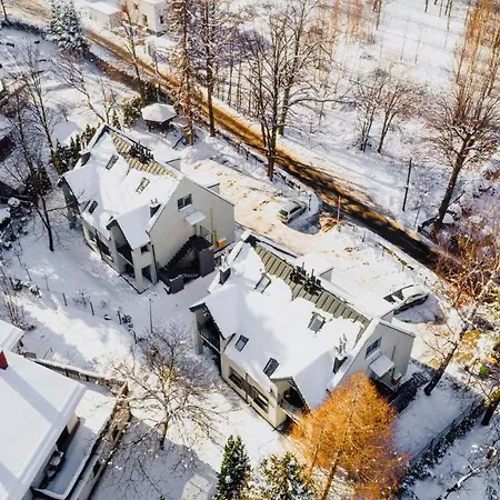 Wonder - Gorskie Na Kameralnym Osiedlu Karkonoska Opoka アパート カルパッチ