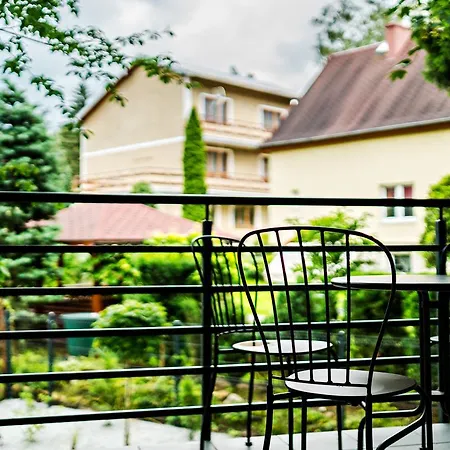 Wonder - Gorskie Na Kameralnym Osiedlu Karkonoska Opoka * 卡尔帕奇