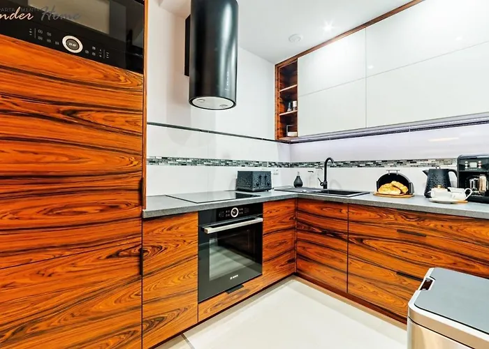 Wonder - Gorskie Na Kameralnym Osiedlu Karkonoska Opoka *